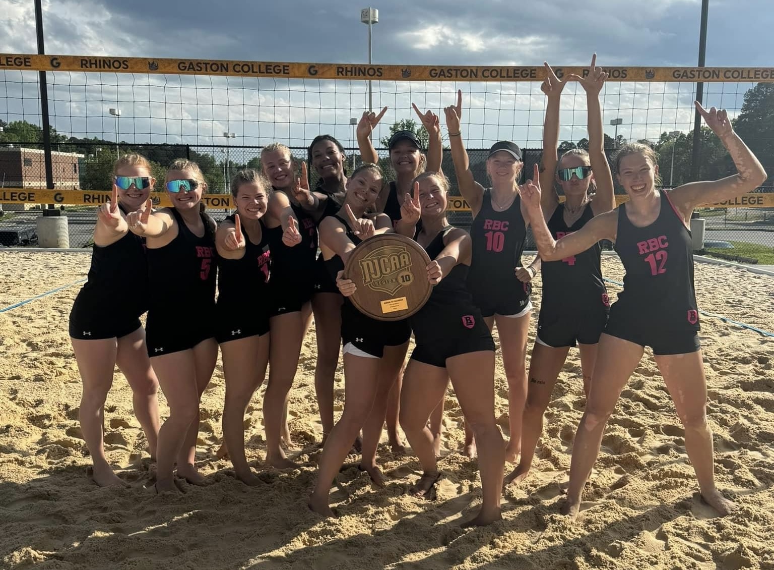Richard Bland repeats as Region 10 Beach Volleyball Champs